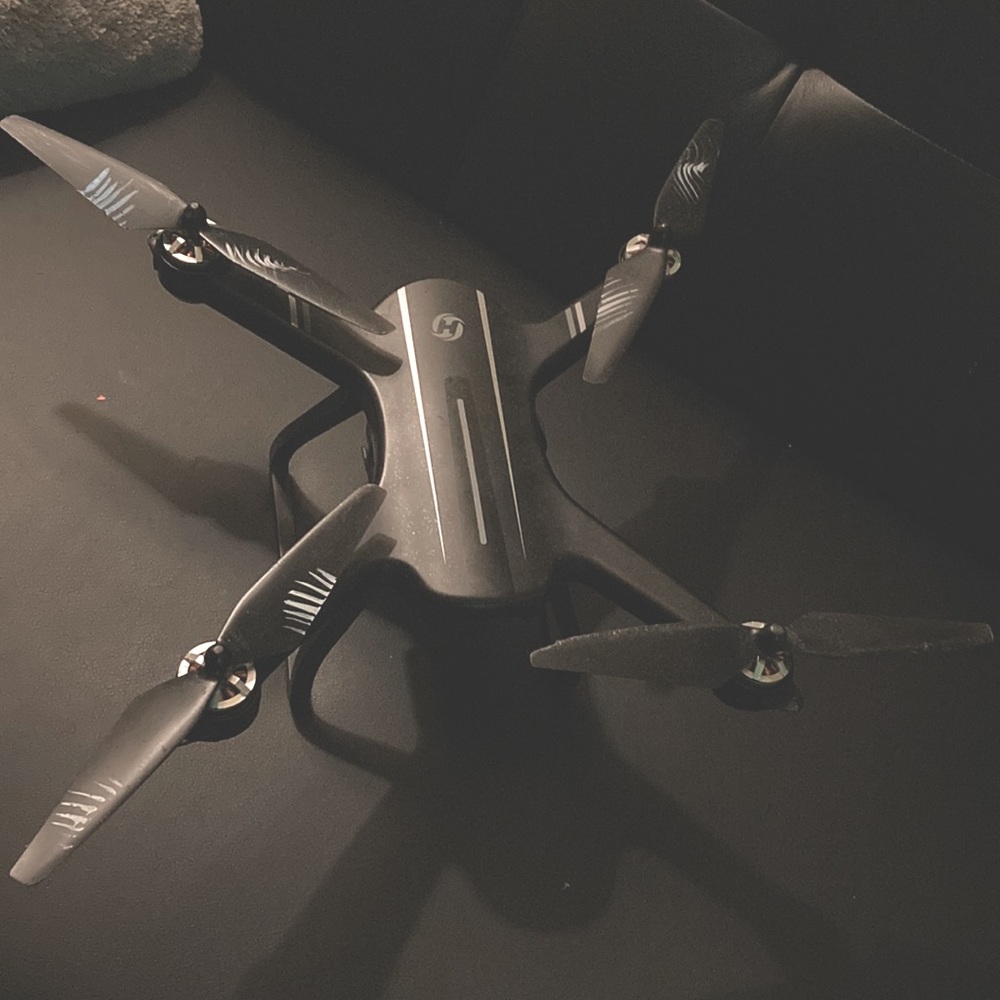 HolyStone Drone HS700 with Battery and Controller
